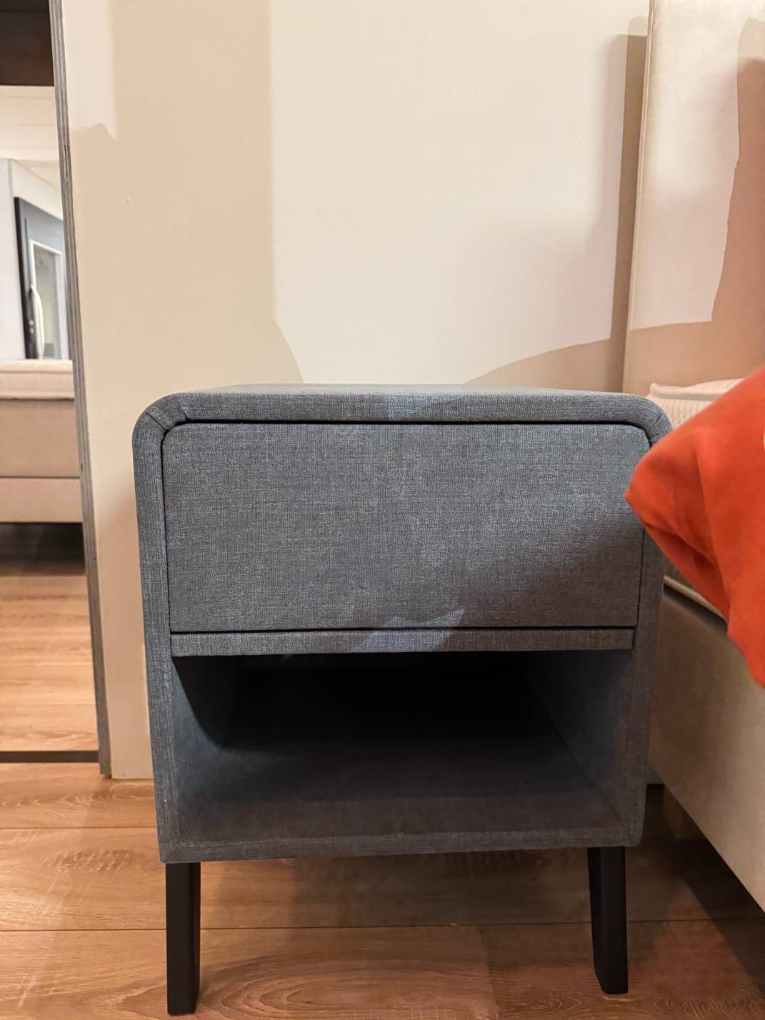 Blauwe nachtkastjes (Nieuwleusen)