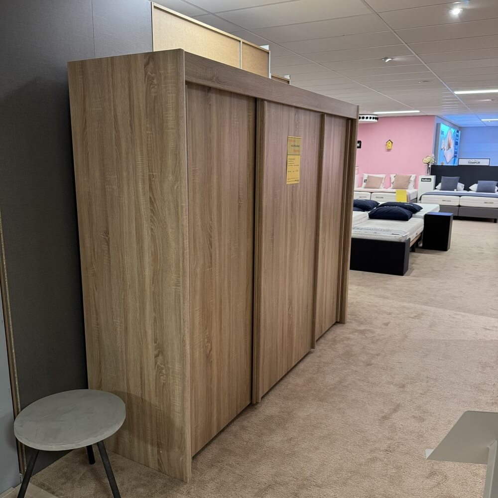 Imperial Schuifdeurkast (Nieuwleusen)