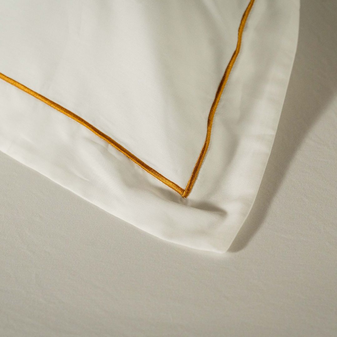 Kayori dekbedovertrek Arida Katoensatijn – 100% katoen – wit