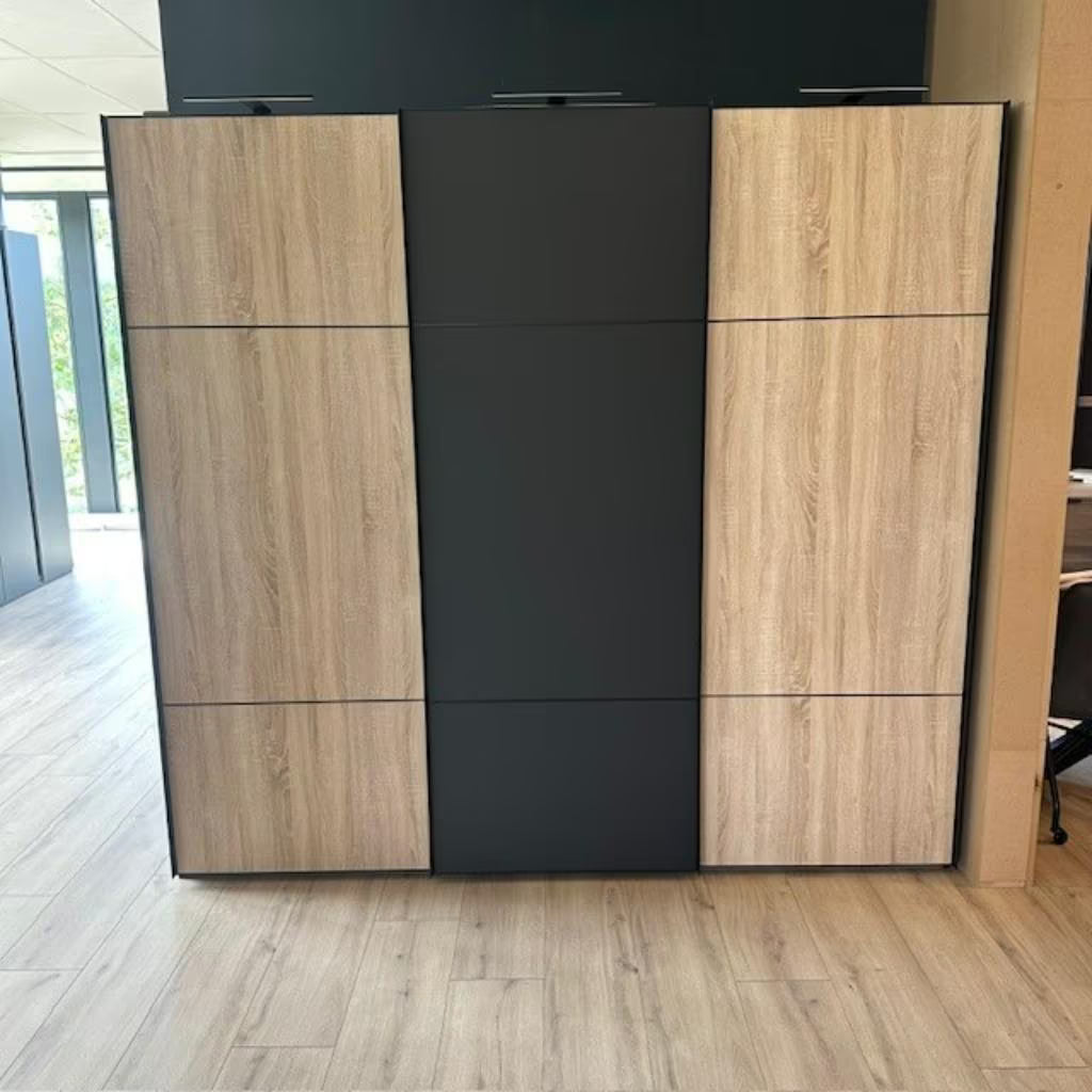 Nolte Marcato Zweefdeurkast - 240x223x69cm (Nijverdal)