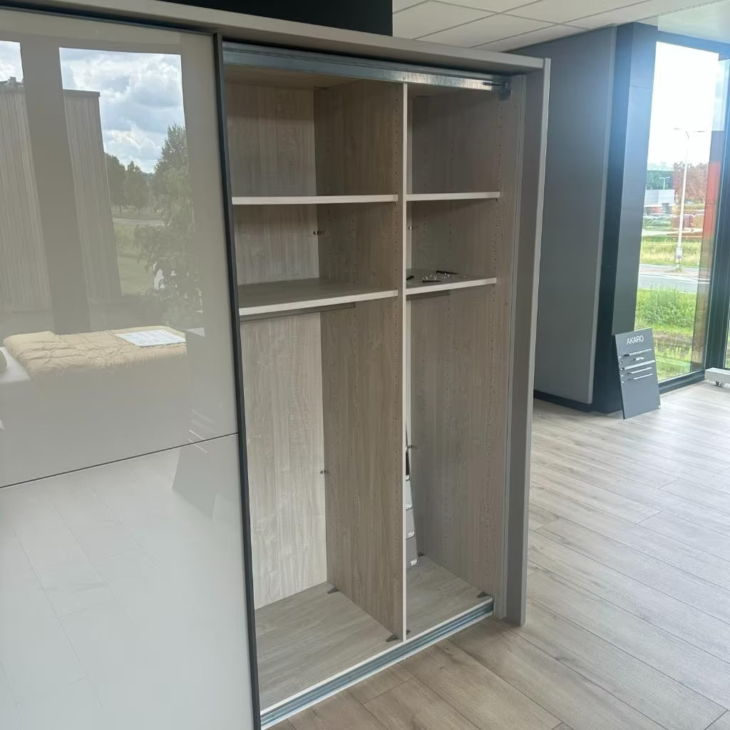 Phillow Asta Schuifdeur Kledingkast - 250x223x62cm (Nijverdal)