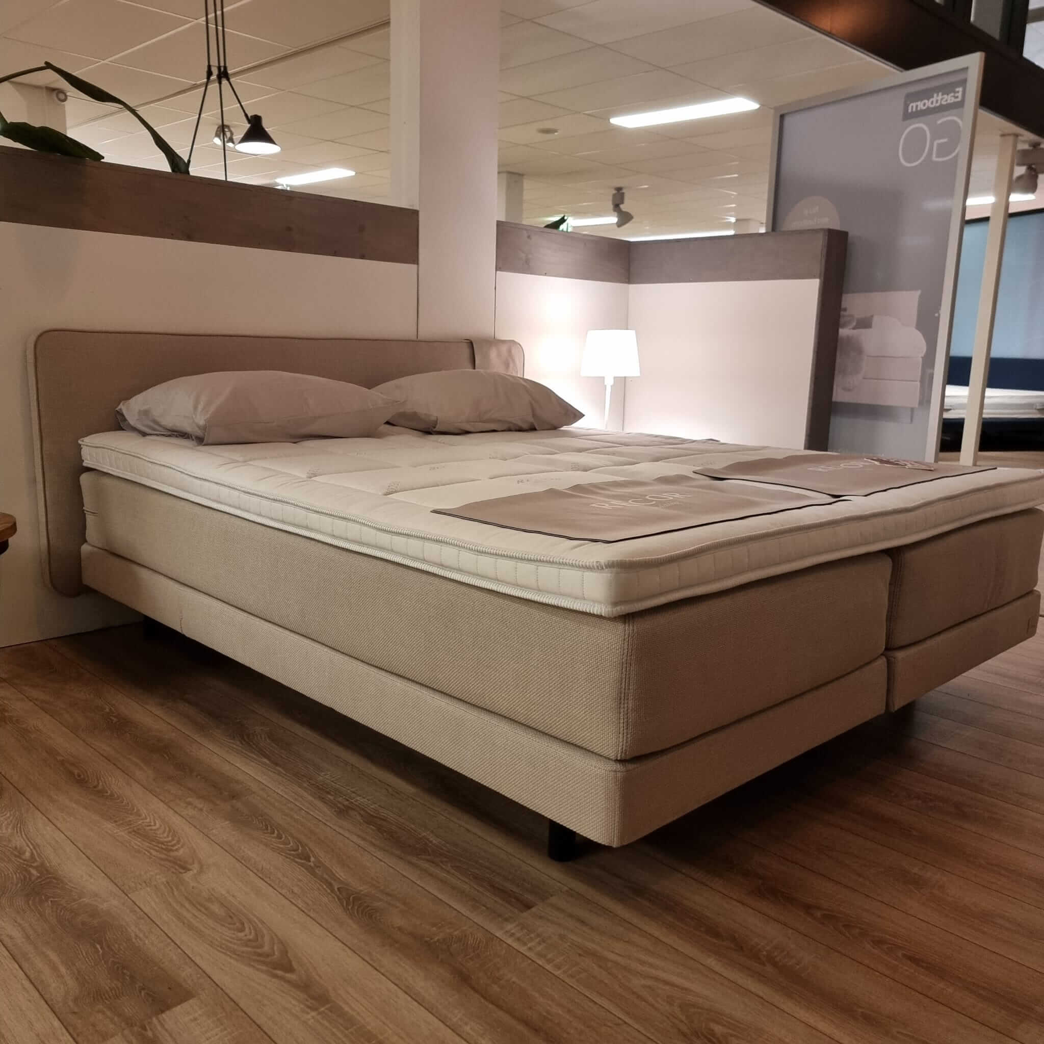 Boxspring verstelbaar Recor - 180x210cm (Nieuwleusen)