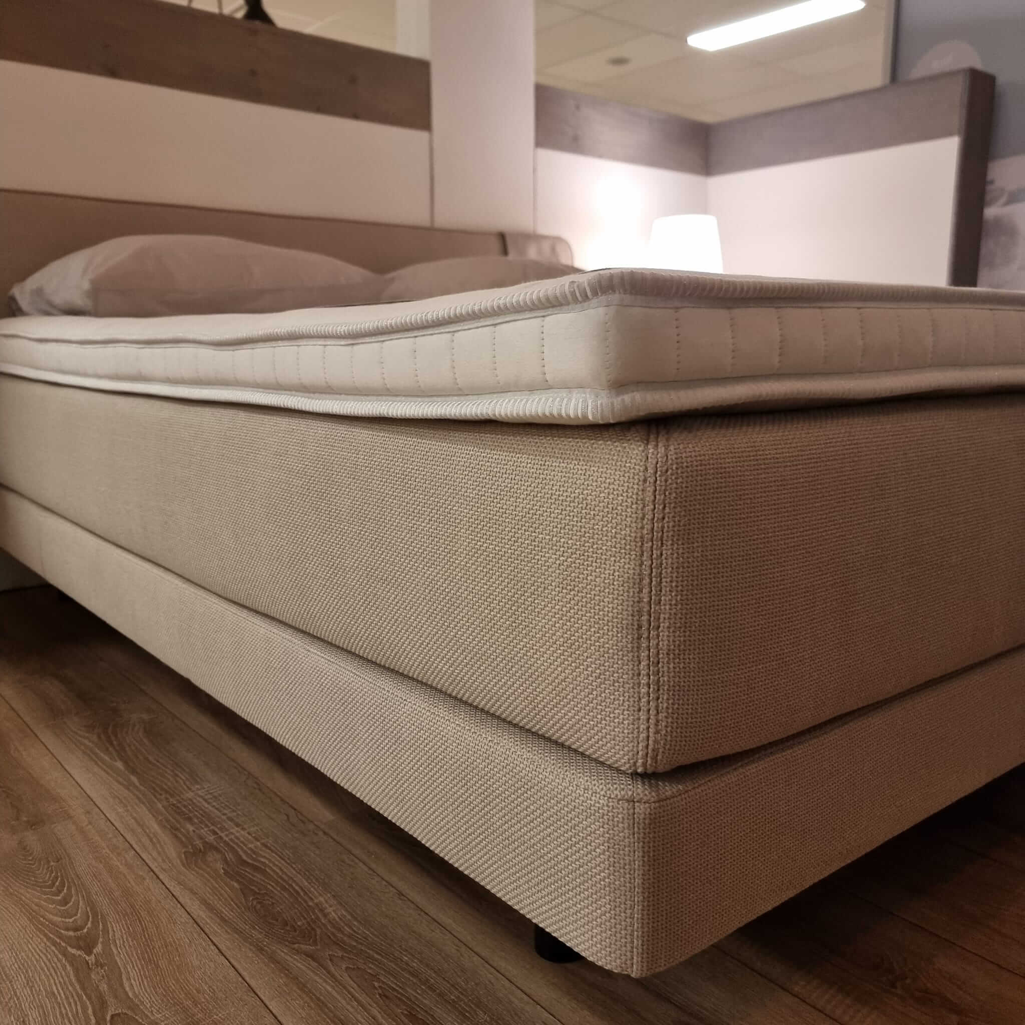 Boxspring verstelbaar Recor - 180x210cm (Nieuwleusen)