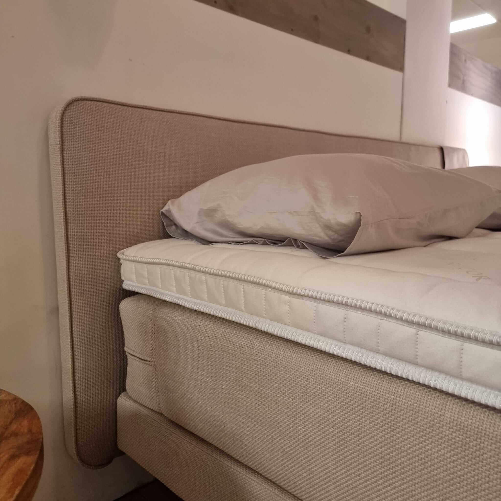Boxspring verstelbaar Recor - 180x210cm (Nieuwleusen)