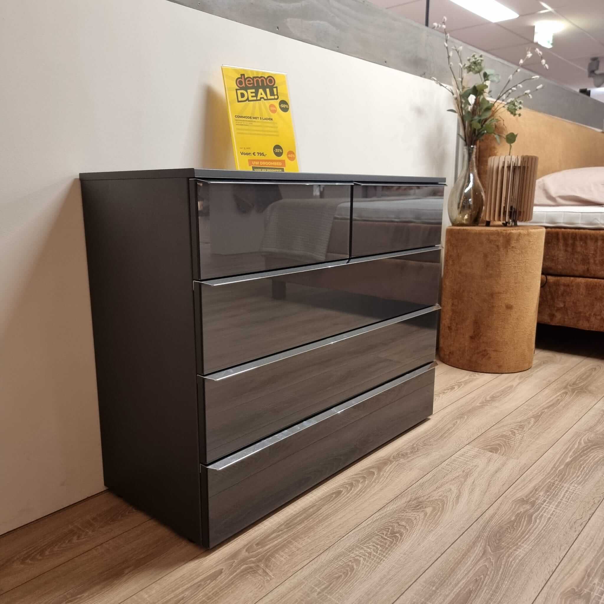Commode met 5 laden - 80x100x42cm (Nieuwleusen)