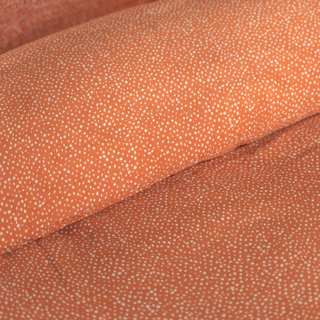 Kayori dekbedovertrek Finntage X Dots – katoensatijn – oranje