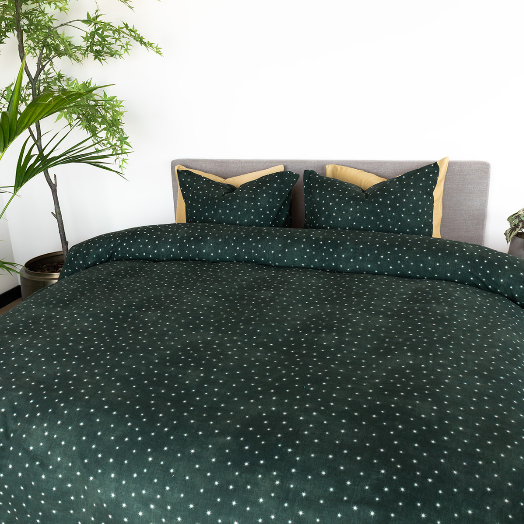 Kayori dekbedovertrek Hoshi – flanel – donkergroen