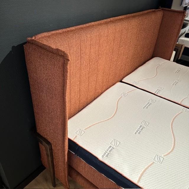 M line Vivid Element Bed – showroom Nijverdal, foto 3